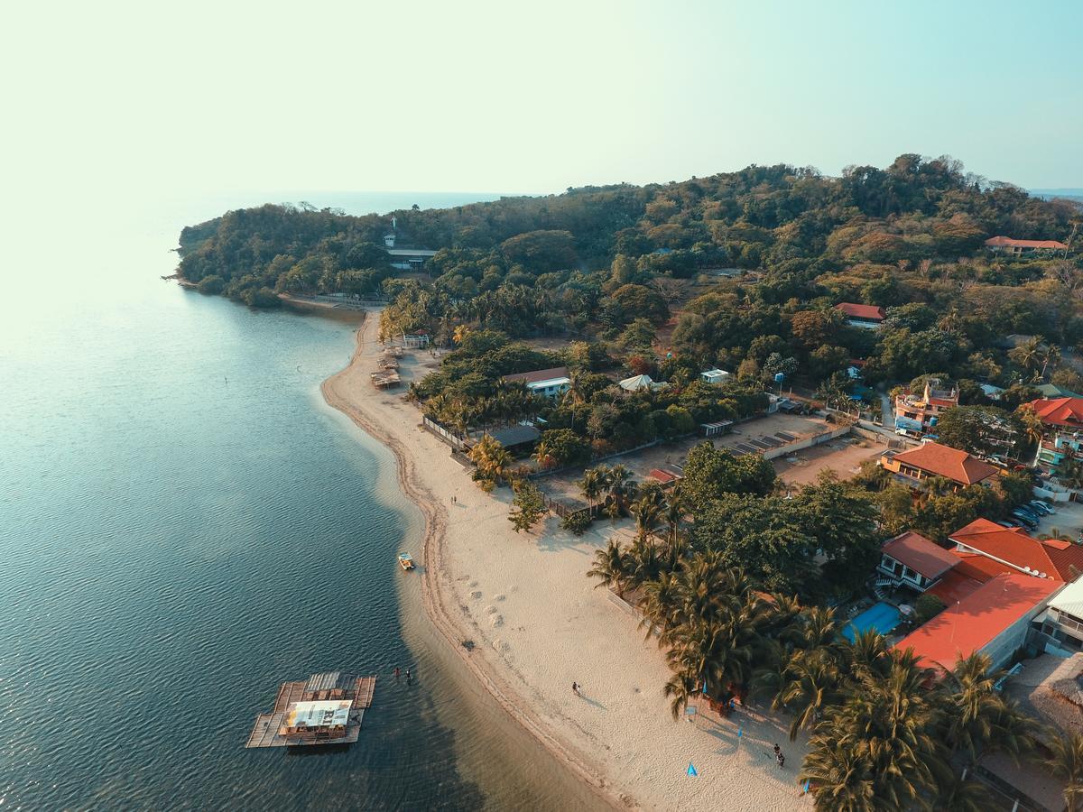 Bella Beach Resort Batangas Lian Exterior photo