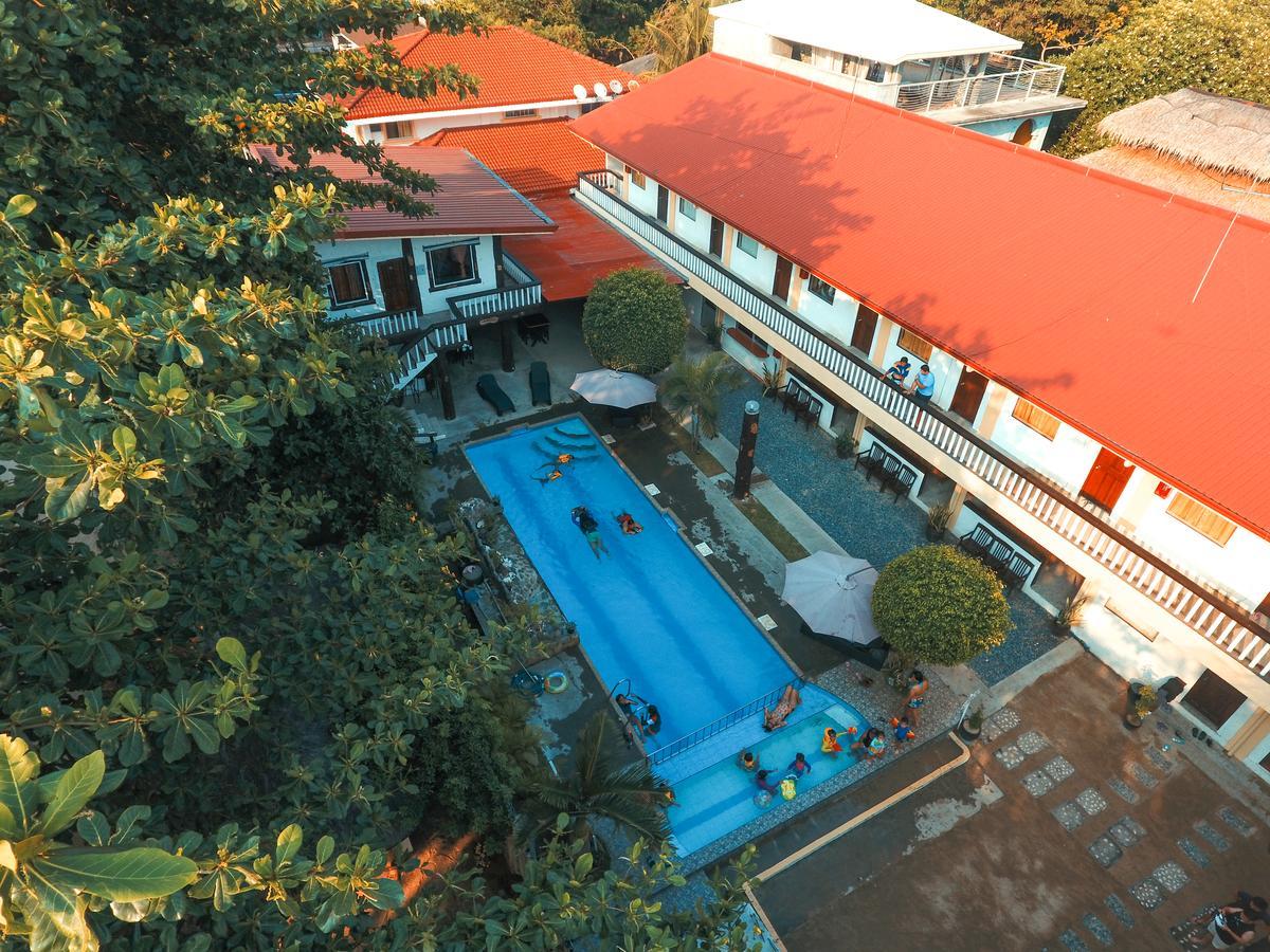Bella Beach Resort Batangas Lian Exterior photo