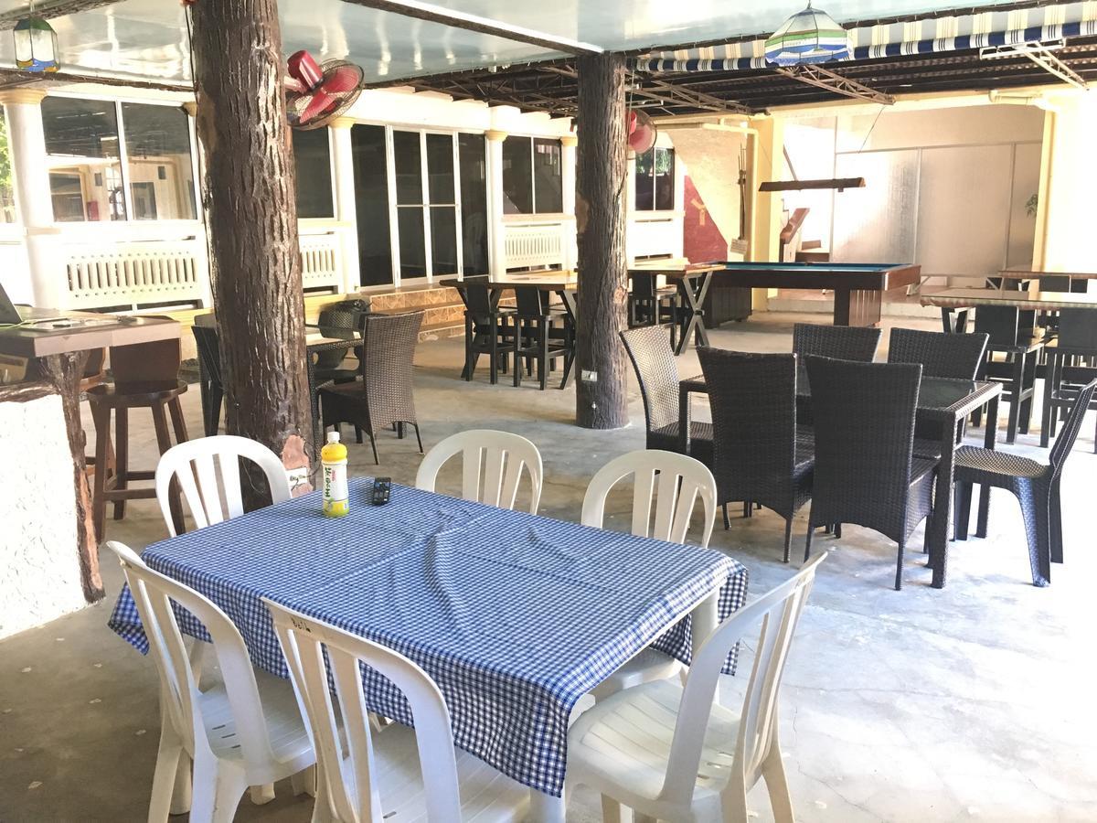Bella Beach Resort Batangas Lian Exterior photo